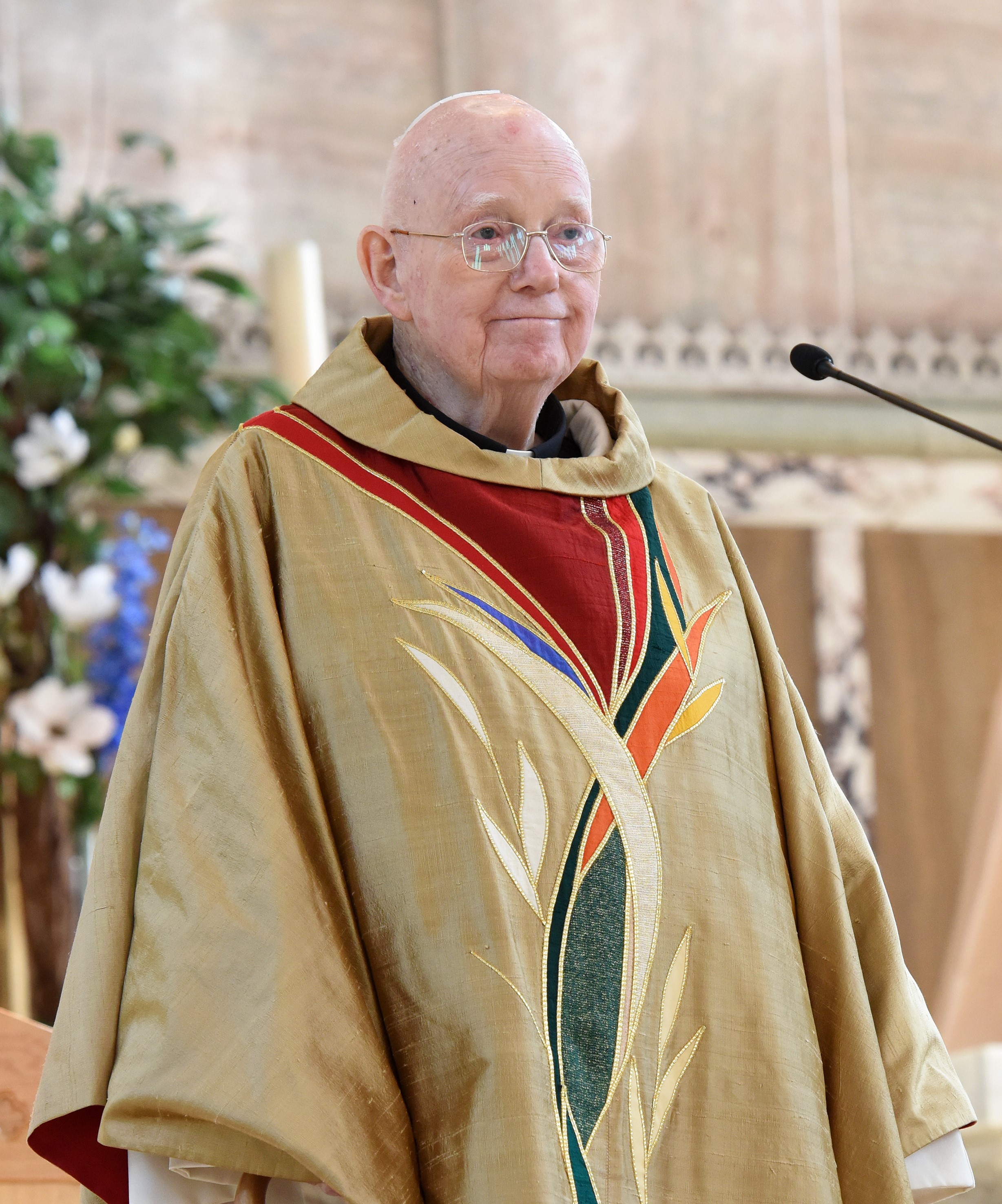 Canon Tommy Hendry RIP