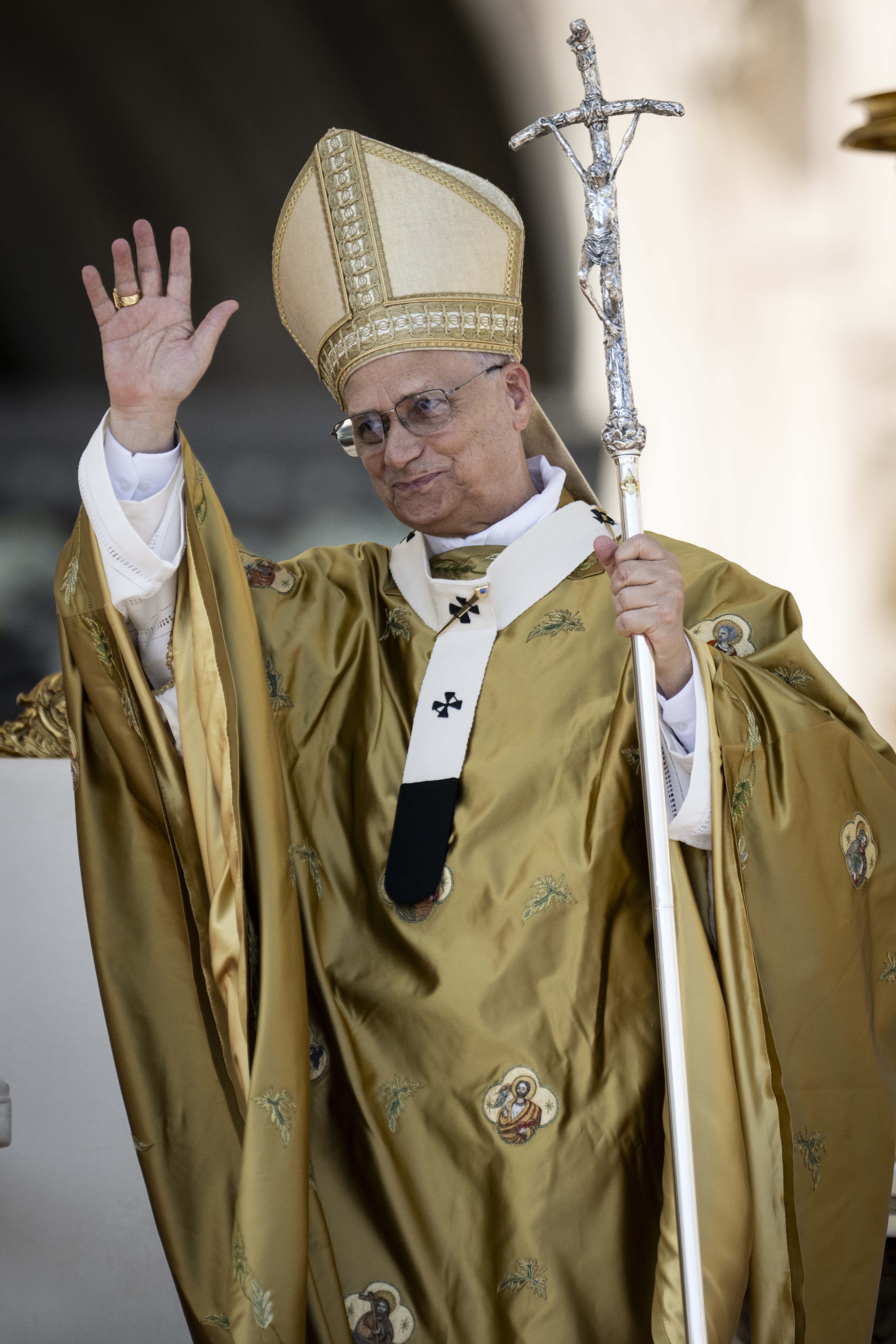 Bishops' solidarity with Pope Leo